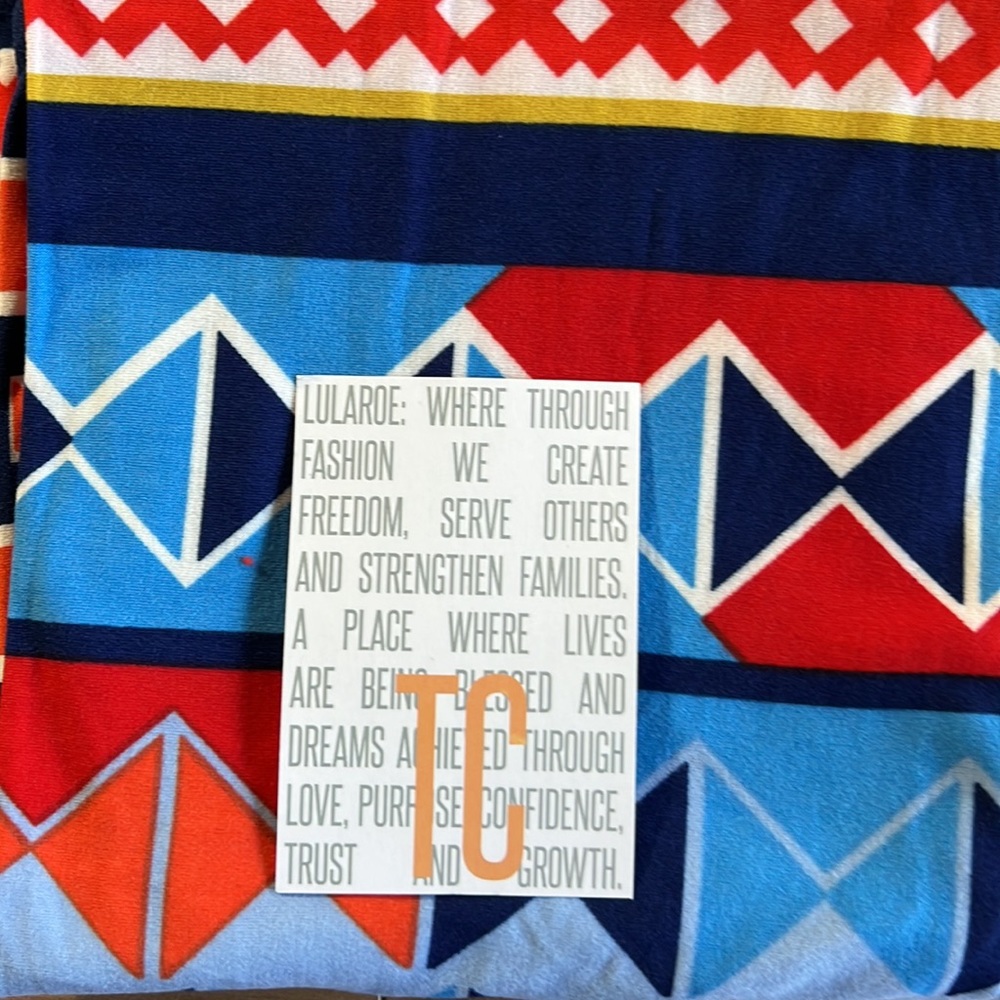 NWT LuLaRoe TC Tall & Curvy Colorful Aztec Print Leggings Red Blue Boho Tribal - Picture 6 of 6
